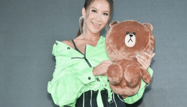 李玟老公布鲁斯发讣告：葬礼细节待定，稍后公布
